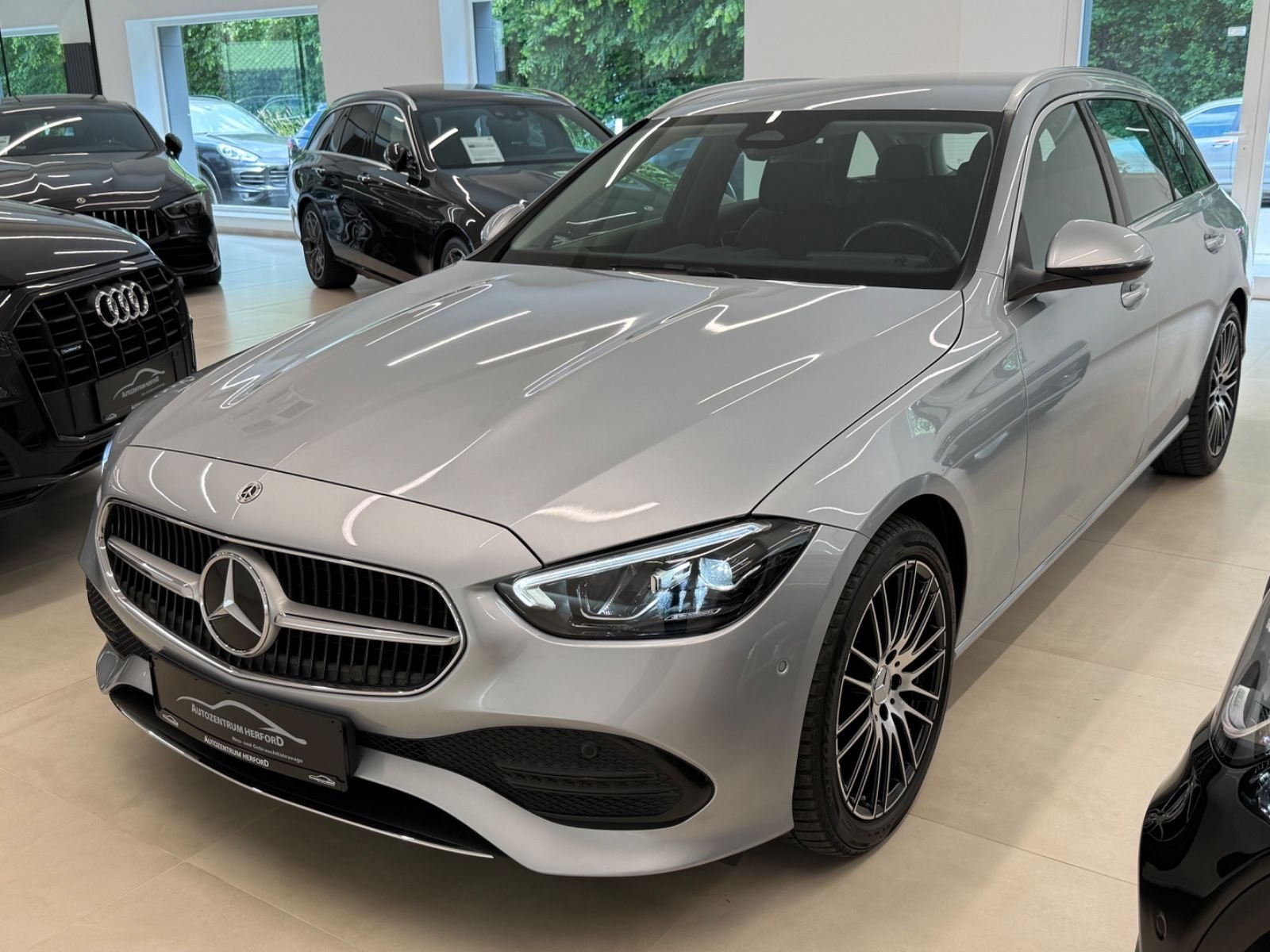 Mercedes-Benz C 220 bei Autozentrum Herford in Herford
